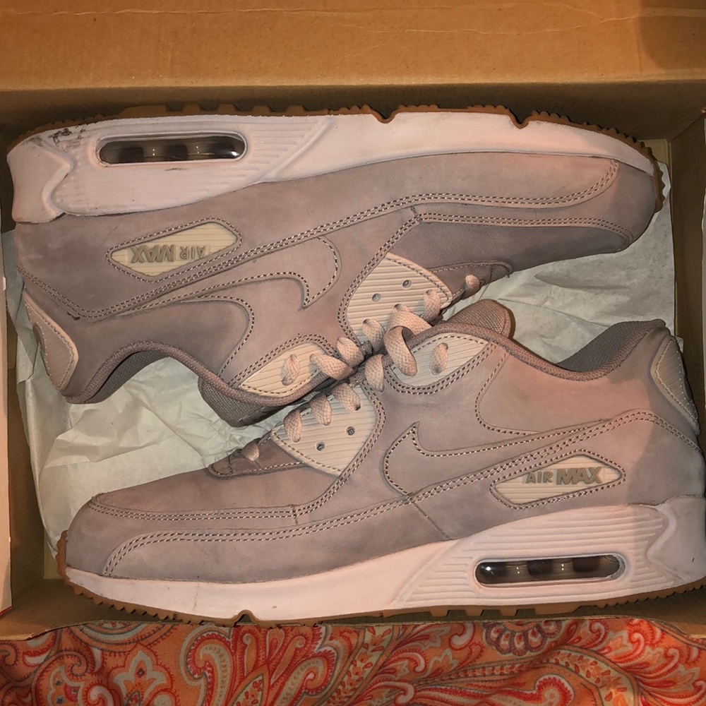 NIKE AIRMAX 90 “WINTER PRM” - SZ 11